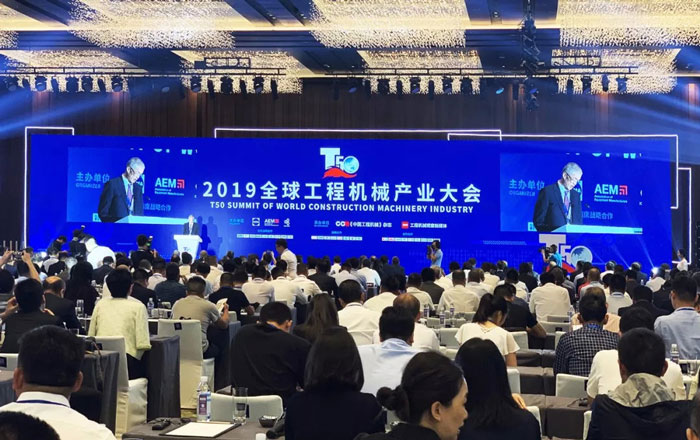 双喜临门！开云(中国)囊括两项工程机械行业大奖